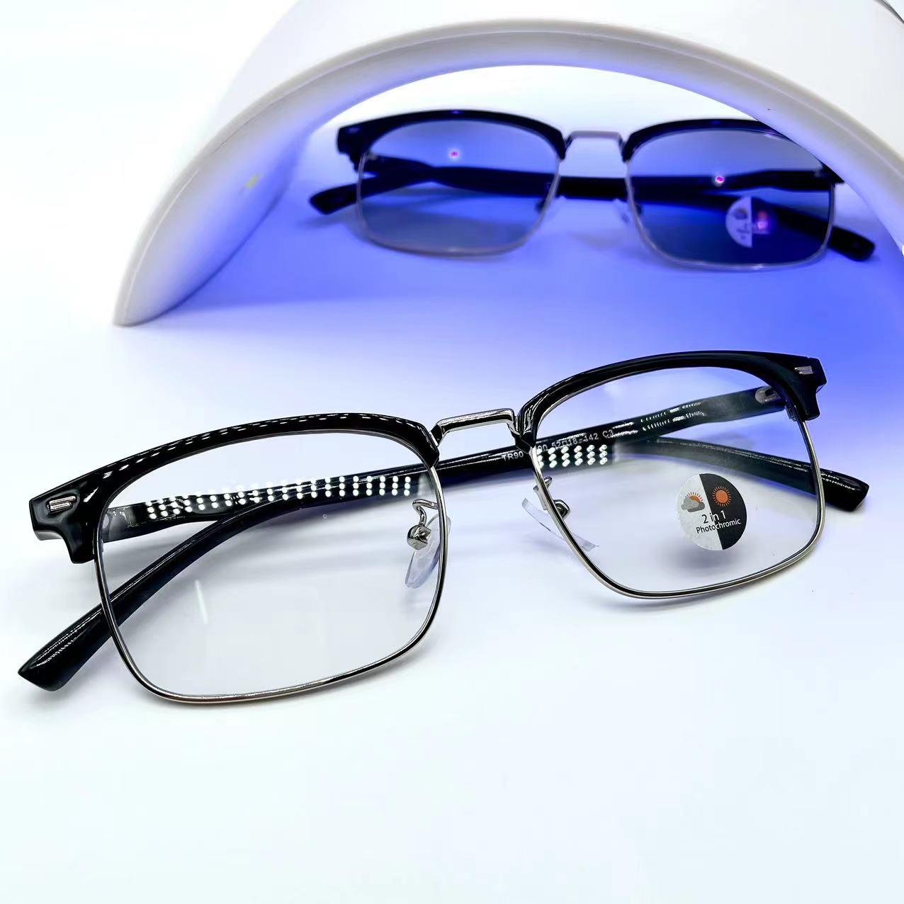 แว่นตาปรับแสงออโต้ รุ่น 2990Auto ทรงเหลี่ยมกรอบพลาสติก+โลหะ Photochromic blue filter เลนส์เปลี่ยนสีได้เมื่อออกแดด มีให้เลือก2สี ไม่รวมอุปกรณ์