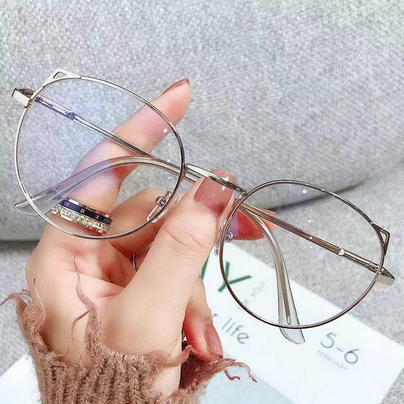 แว่นตากรองแสง รุ่น 7733 กรอบโลหะ มีให้เลือก5สี เลนส์BlueBlockกรองแสงสีฟ้า ปกป้องดวงตาจากแสงคอมพิวเตอร์ ไม่รวมอุปกรณ์