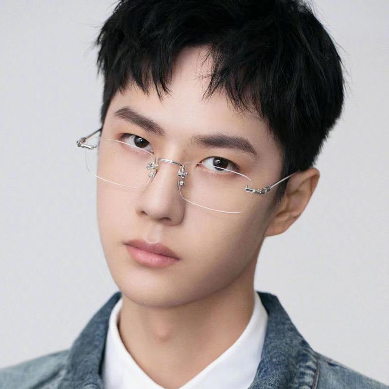 **แถมกล่อง+ผ้า**แว่นกรองแสง ออกแดดเปลี่ยนสี รุ่น 2190Auto ออกแดดเปลี่ยนสีได้ สายตายาว  ออกแดดเปลี่ยนสี กันแดดแว่นตาปรับแสงออโต้ไร้กรอบ