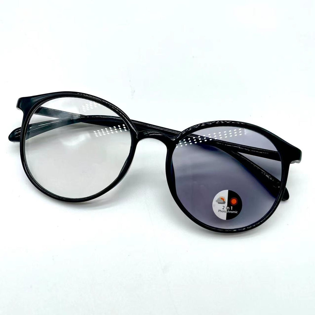 แว่นตาปรับแสงออโต้ รุ่น 6814Auto ทรงหยอดน้ำกรอบพลาสติกเบาสบายเมื่อสวมใส่ Photochromic blue filter เลนส์เปลี่ยนสีได้เมื่อออกแดด มีให้เลือก2สี ไม่รวมอุปกรณ์