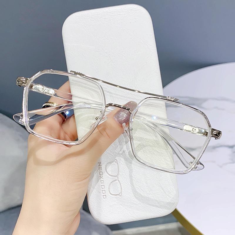 แว่นตาปรับแสงออโต้ รุ่น 0039Auto ทรงเหลี่ยมมีคานสุดเท่ใส่สวย Photochromic blue filter เลนส์เปลี่ยนสีได้เมื่อออกแดด กรอบโลหะ มีให้เลือก4สี ไม่รวมอุปกรณ์