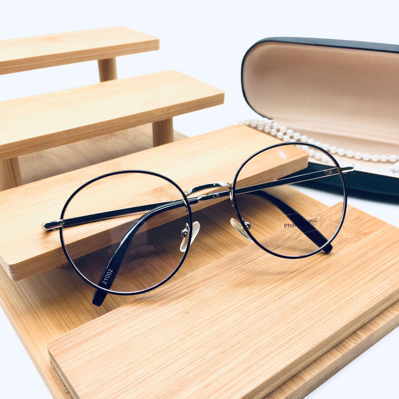 แว่นตาปรับแสง Photochromic blue filter เลนส์เปลี่ยนสีได้เมื่อออกแดด รุ่น 21002Auto กรอบโลหะ มีให้เลือก10สี ไม่รวมอุปกรณ์