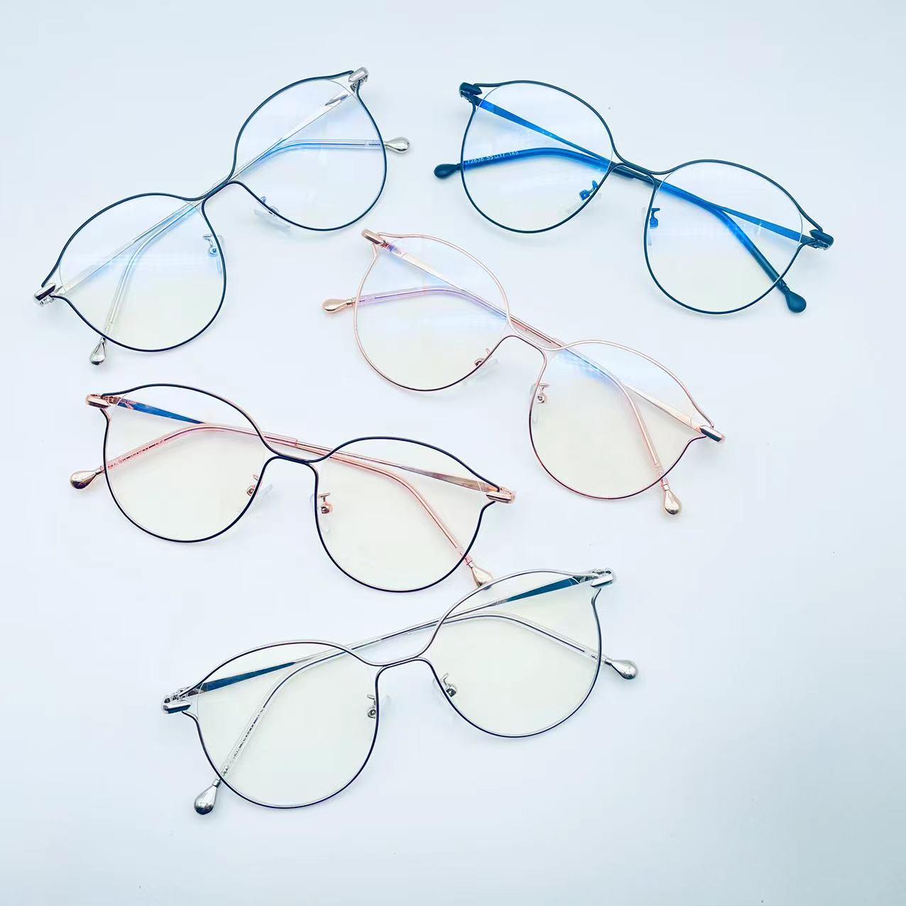 แว่นตากรองแสง รุ่น72836  มีให้เลือก5สี กรอบโลหะ เลนส์BlueBlockกรองแสงสีฟ้า ปกป้องดวงตาจากแสงคอมพิวเตอร์ ไม่รวมอุปกรณ์