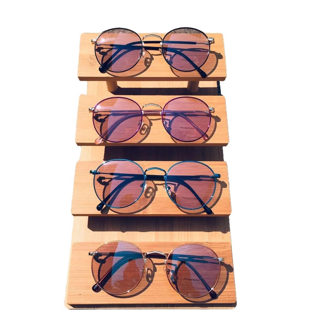 แว่นตาปรับแสง Photochromic blue filter เลนส์เปลี่ยนสีได้เมื่อออกแดด รุ่น 2001Auto กรอบโลหะ มีให้เลือก10 สี ไม่รวมอุปกรณ์