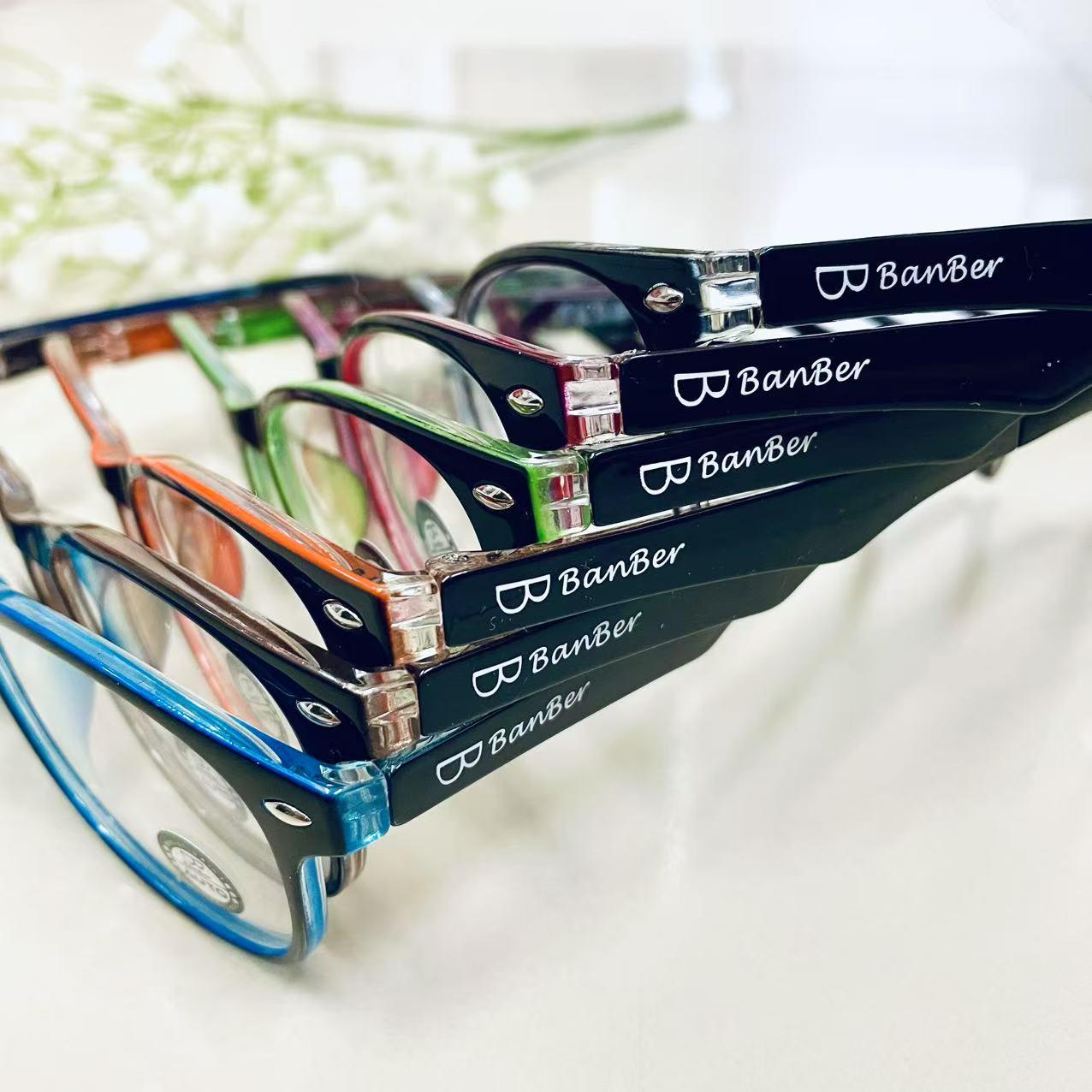 แว่นสาตาสั้นแฟชั่น รุ่น 3814 Auto  ถนอมสายตาได้ดีมากๆ เลนส์ออกแดดเปลี่ยนสี ปกป้องสายตาได้ดีมากๆ หลากหลายสีให้เลือก