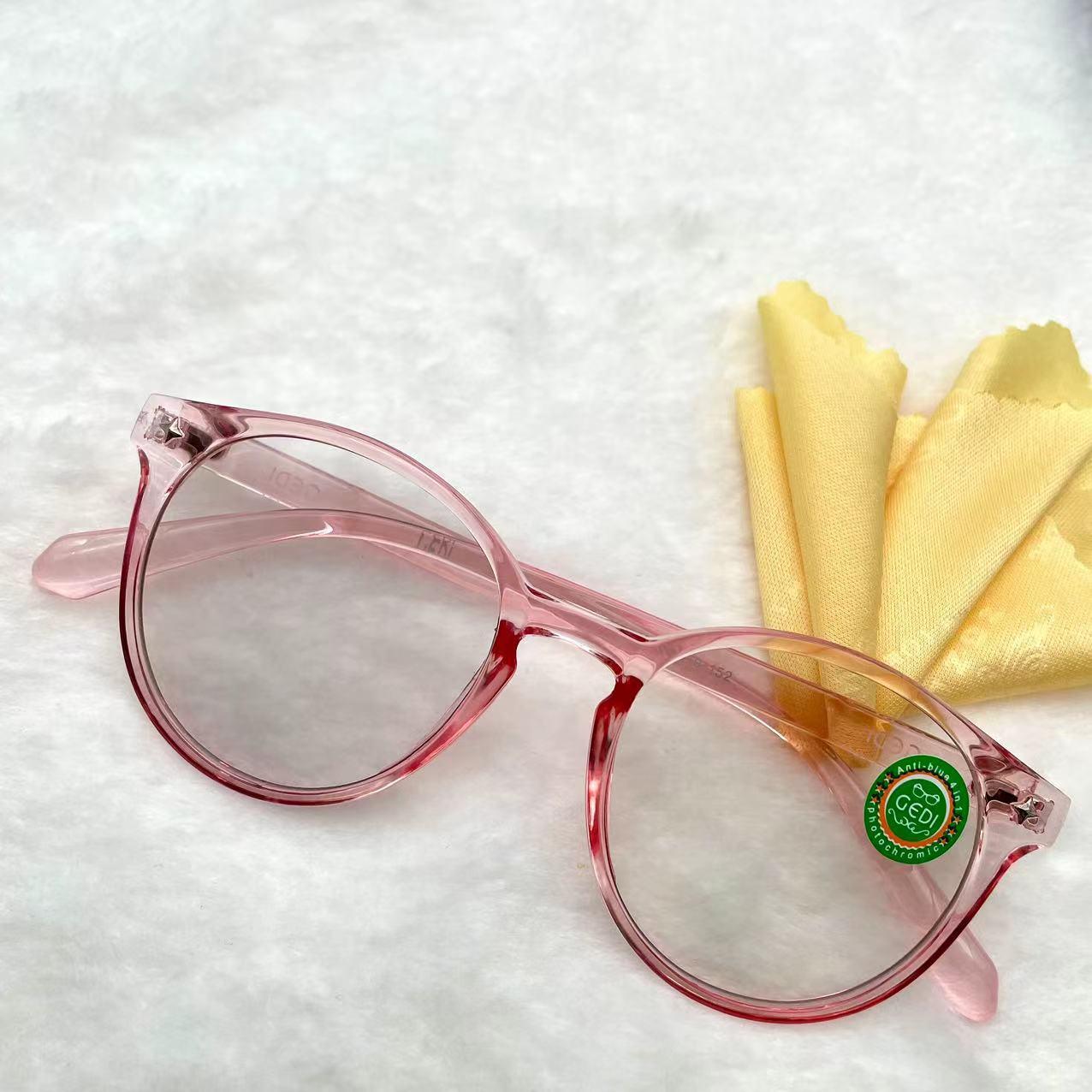แว่นตาปรับแสงออโต้ รุ่น 2378Auto ทรงหยดน้ำใหญ่งานเข้าใหม่สีสวยใส่สบาย Photochromic blue filter เลนส์เปลี่ยนสีได้เมื่อออกแดด กรอบพลาสติก มีให้เลือก5สี ไม่รวมอุปกรณ์