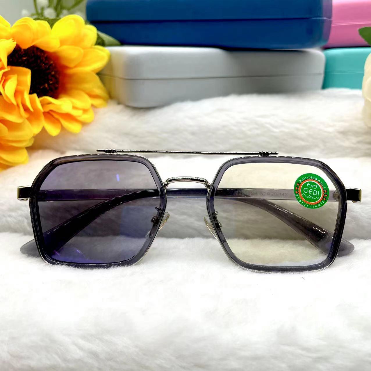 แว่นตาปรับแสงแฟชั่น สายตาปกติ รุ่น 2225Auto ออกแดดเปลี่ยนสีได้กรองแสงสีฟ้า Photochromic blue filter