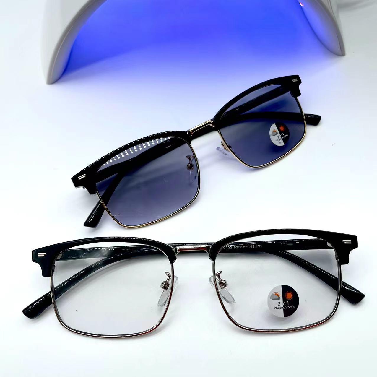 แว่นตาปรับแสงออโต้ รุ่น 2990Auto ทรงเหลี่ยมกรอบพลาสติก+โลหะ Photochromic blue filter เลนส์เปลี่ยนสีได้เมื่อออกแดด มีให้เลือก2สี ไม่รวมอุปกรณ์