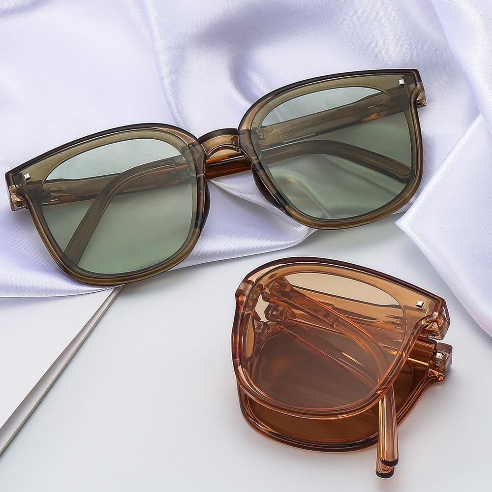 แว่นตาแฟชั่น แว่นกันแดดพับได้ พร้อมกล่อง รุ่น T999 กรอบพลาสติก มีให้เลือก4สี