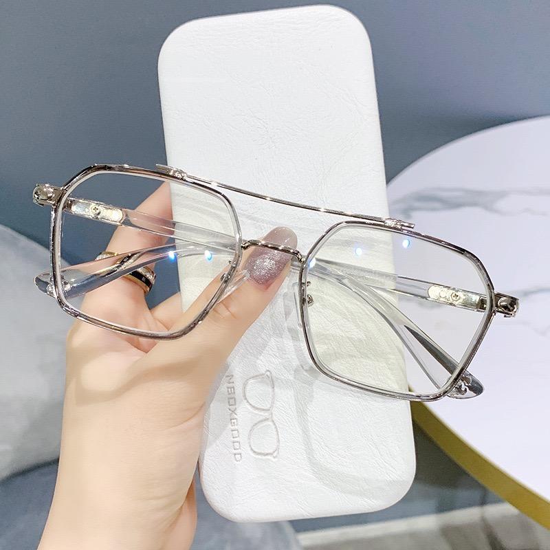 แว่นตาปรับแสงออโต้ รุ่น 0039Auto ทรงเหลี่ยมมีคานสุดเท่ใส่สวย Photochromic blue filter เลนส์เปลี่ยนสีได้เมื่อออกแดด กรอบโลหะ มีให้เลือก4สี ไม่รวมอุปกรณ์